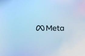 Meta Intensifies AI Talent Hunt by Recruiting Former Apple Experts